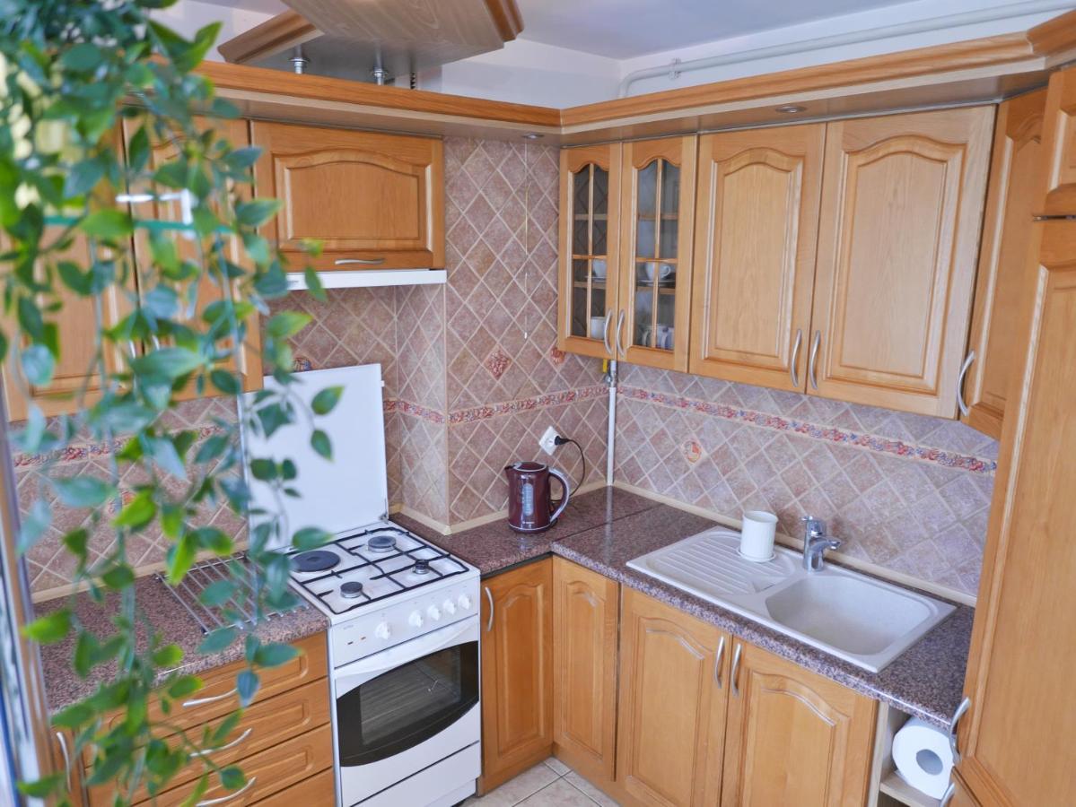 Apartament Retro ลูบลิน ภายนอก รูปภาพ