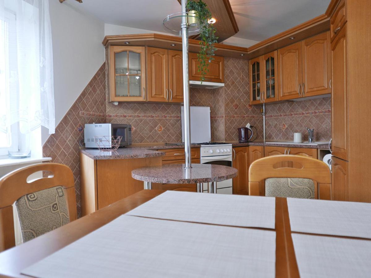 Apartament Retro ลูบลิน ภายนอก รูปภาพ